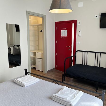 T Hotel Ріміні Екстер'єр фото