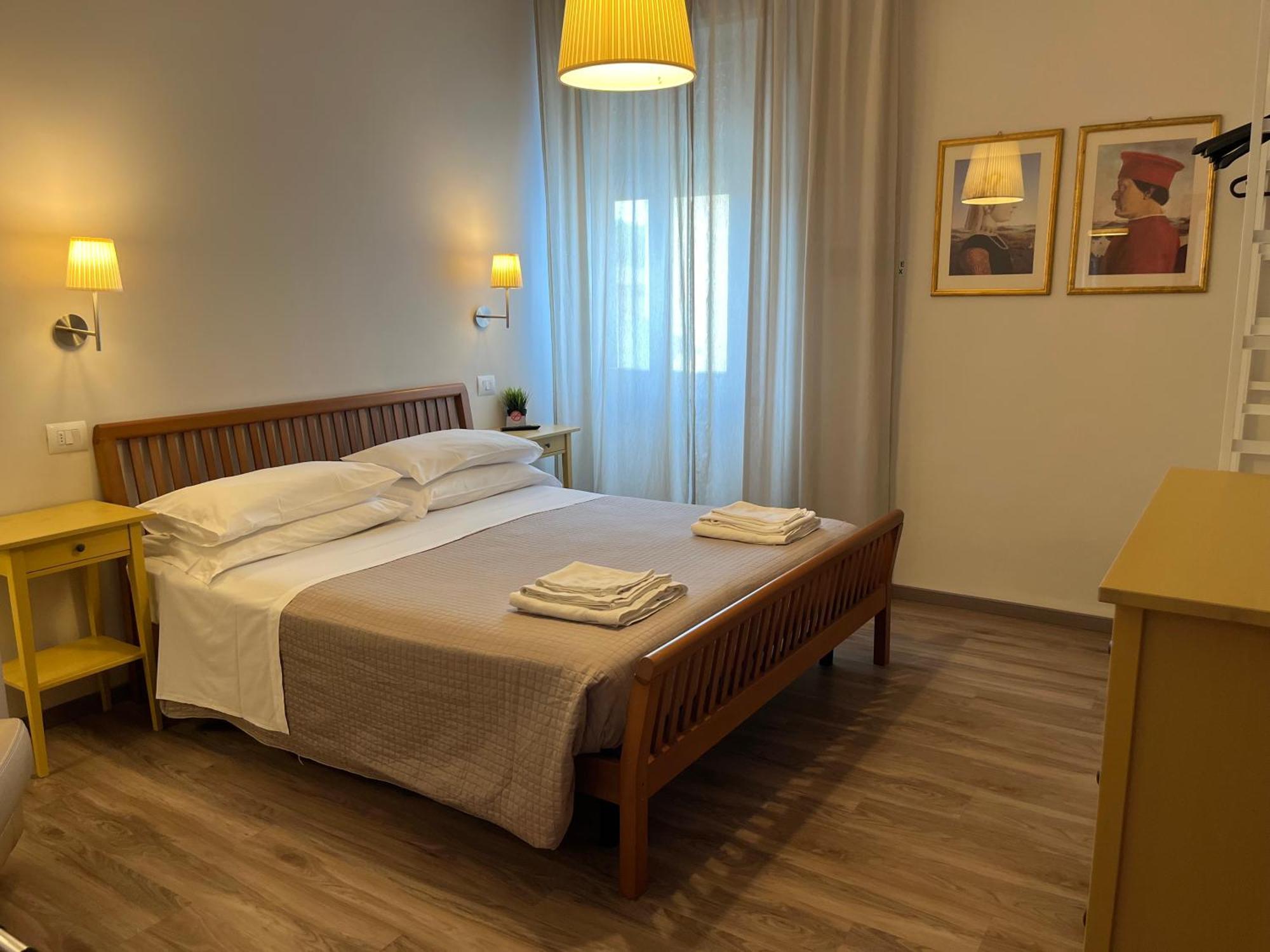 T Hotel Ріміні Екстер'єр фото