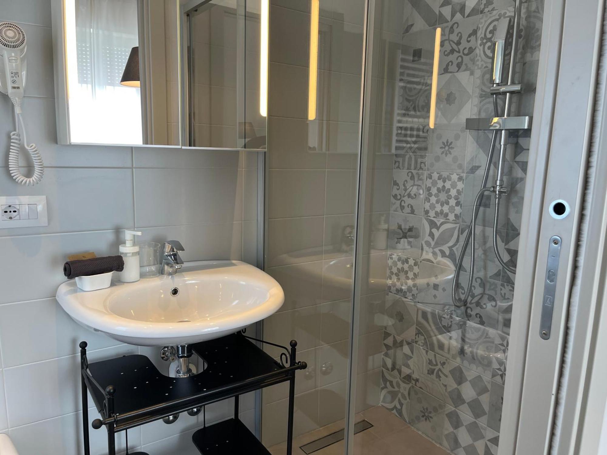 T Hotel Ріміні Екстер'єр фото